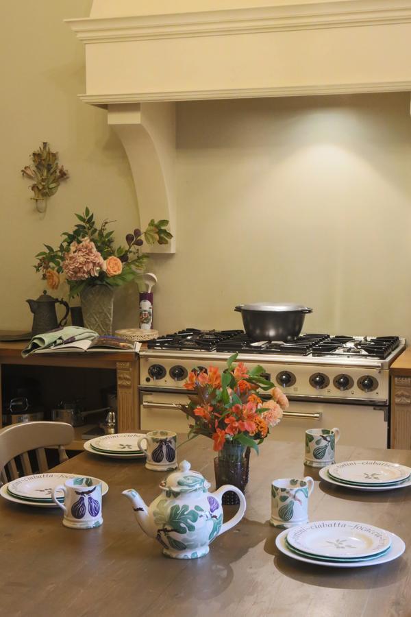 Oundle Bespoke Apartments Esterno foto